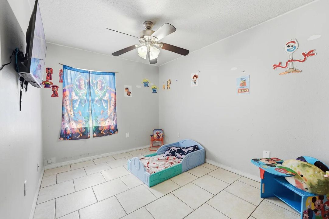1410 Kissimmee Ct16