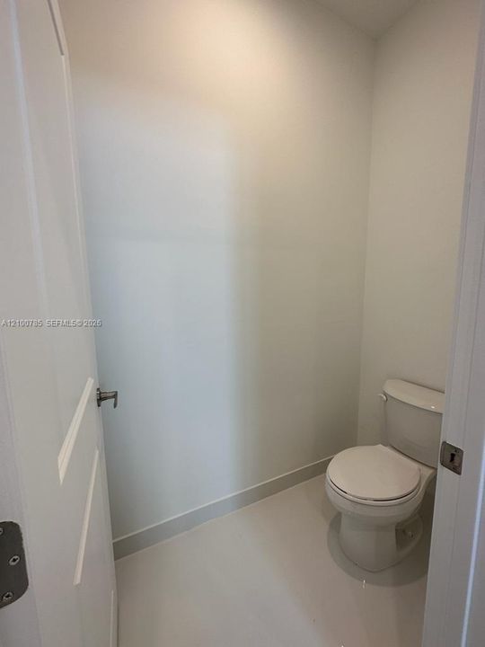 For Rent: $3,900 (4 beds, 3 baths, 2254 Square Feet)