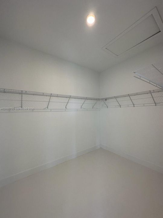 For Rent: $3,900 (4 beds, 3 baths, 2254 Square Feet)