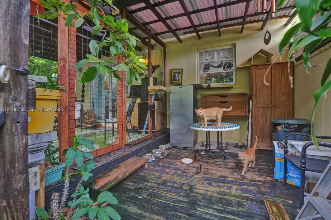 En Venta: $849,900 (6 camas, 4 baños, 2382 Pies cuadrados)