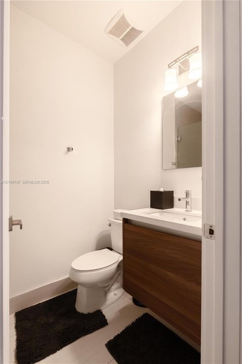 For Rent: $11,500 (3 beds, 3 baths, 3304 Square Feet)