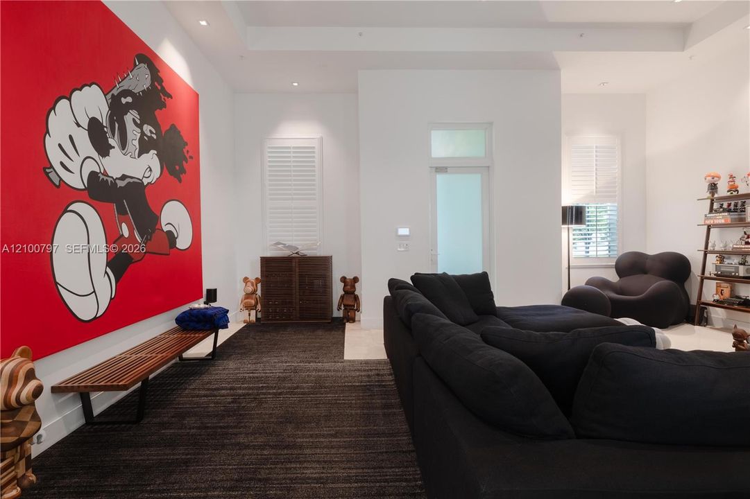 For Rent: $11,500 (3 beds, 3 baths, 3304 Square Feet)