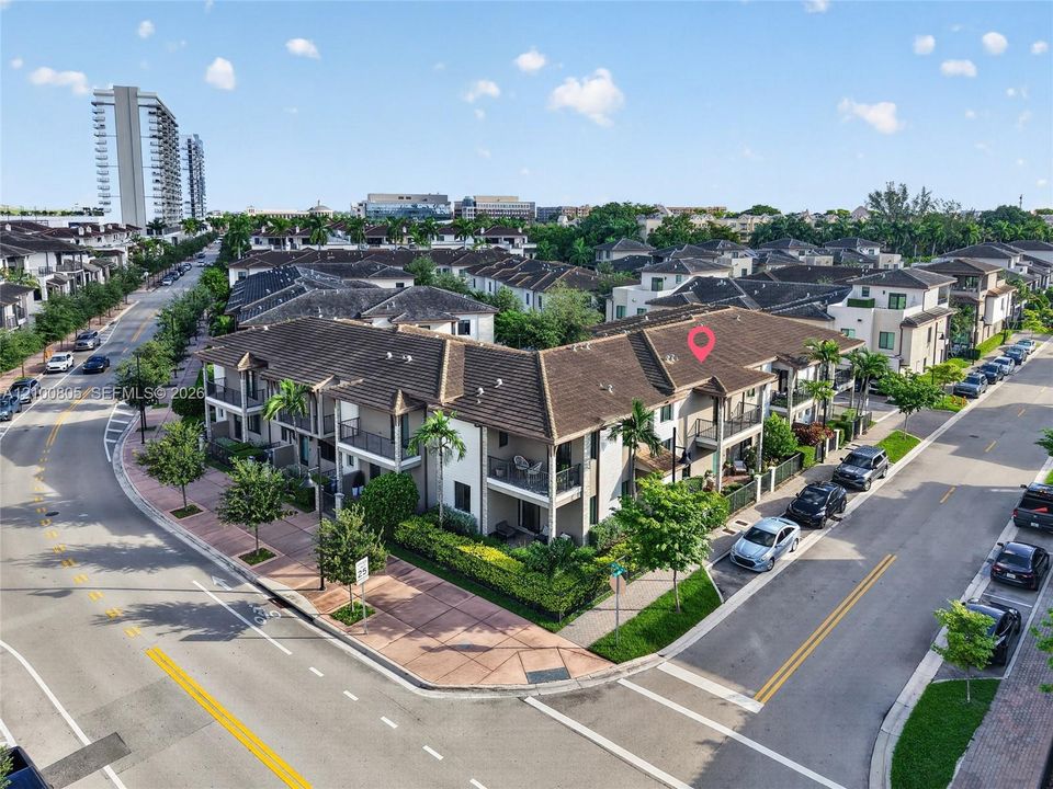 For Sale: $729,000 (3 beds, 2 baths, 1570 Square Feet)