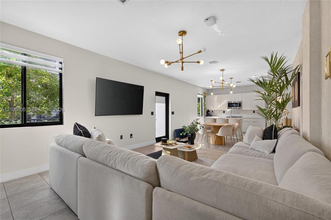 For Sale: $729,000 (3 beds, 2 baths, 1570 Square Feet)