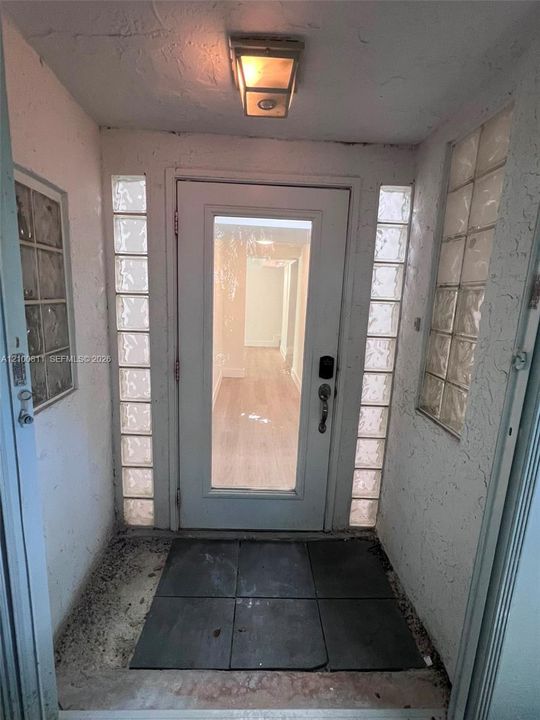 En Renta: $4,550 (3 camas, 2 baños, 3450 Pies cuadrados)