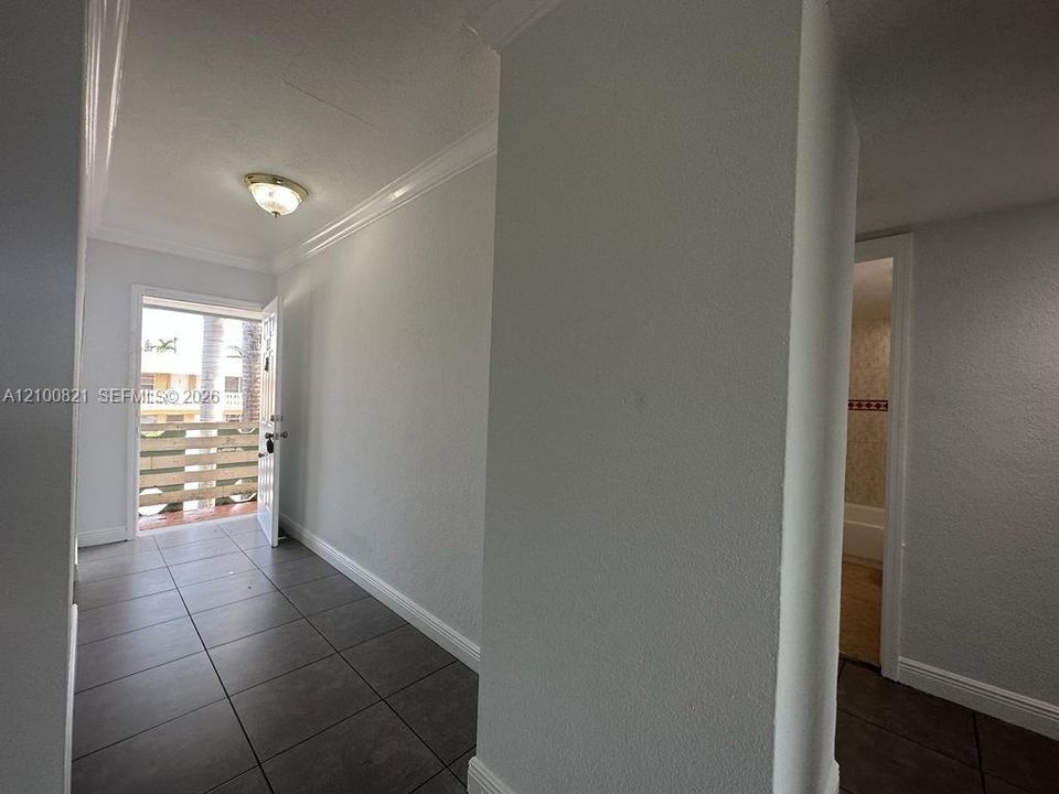 В аренду: $2,290 (2 спален, 2 ванн, 932 Квадратных фут)