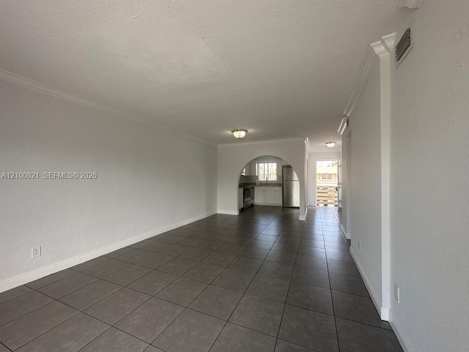 В аренду: $2,290 (2 спален, 2 ванн, 932 Квадратных фут)