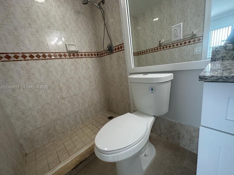 В аренду: $2,290 (2 спален, 2 ванн, 932 Квадратных фут)
