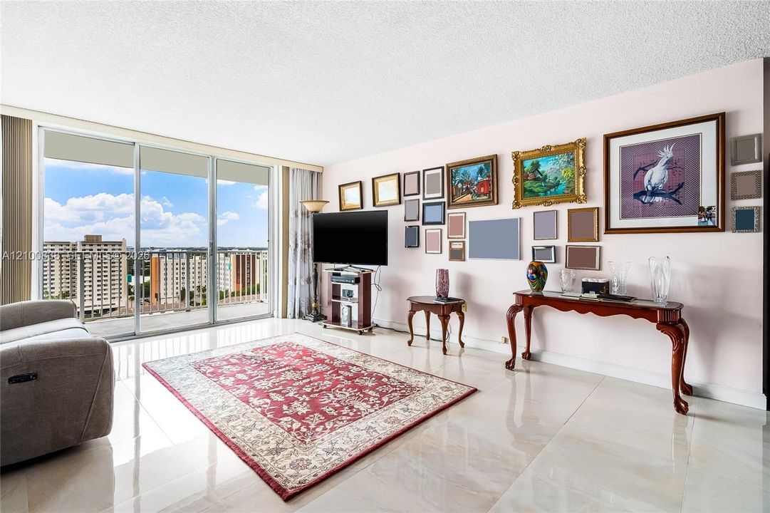 На продажу: $199,000 (1 спален, 2 ванн, 1066 Квадратных фут)