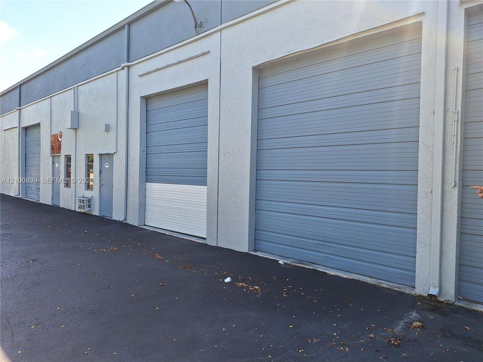 For Rent: $4,150 (0 beds, 0 baths, 0 Square Feet)