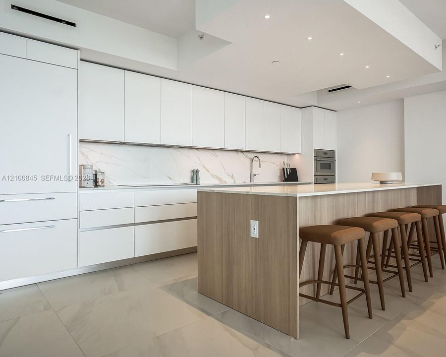 For Rent: $13,500 (3 beds, 2 baths, 0 Square Feet)
