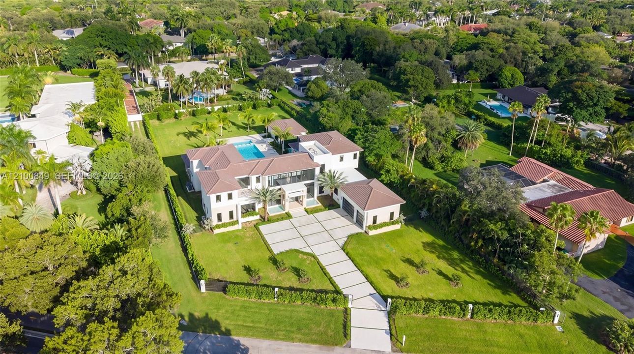 На продажу: $9,495,000 (9 спален, 9 ванн, 9287 Квадратных фут)