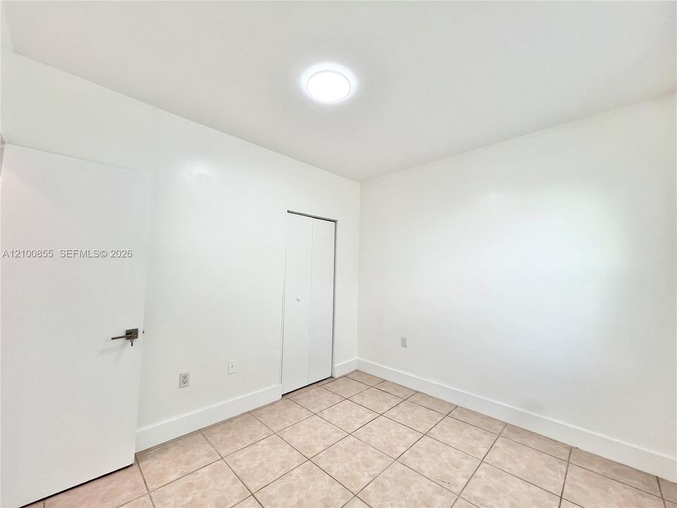 En Renta: $2,700 (2 camas, 1 baños, 1653 Pies cuadrados)