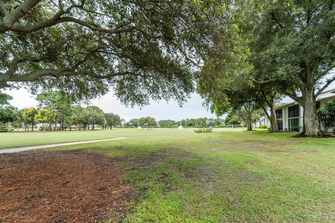 12910 Briarlake drive-202 o-7