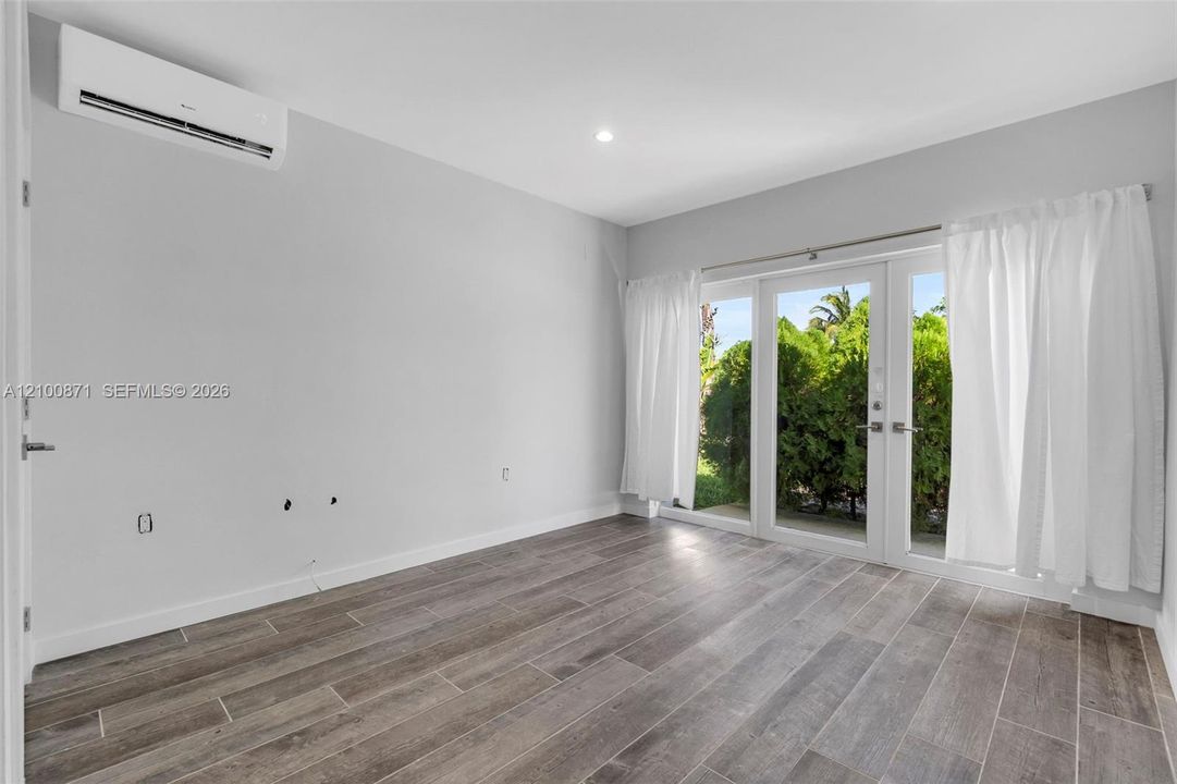 En Venta: $2,200,000 (3 camas, 3 baños, 2148 Pies cuadrados)