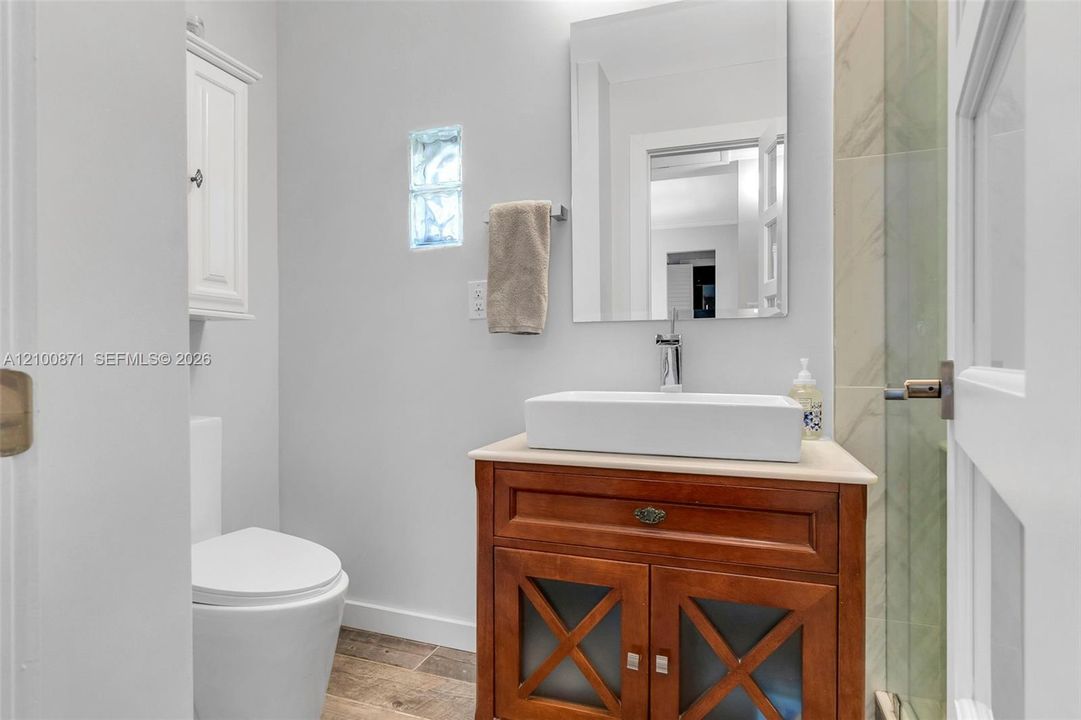 En Venta: $2,200,000 (3 camas, 3 baños, 2148 Pies cuadrados)