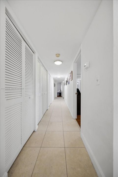 For Sale: $450,000 (3 beds, 2 baths, 1844 Square Feet)