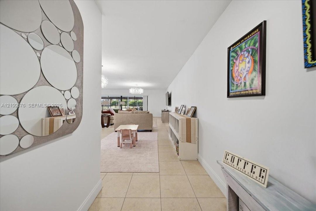 For Sale: $450,000 (3 beds, 2 baths, 1844 Square Feet)