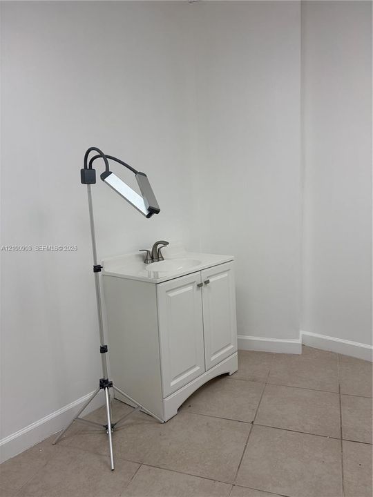 В аренду: $1,500 (0 спален, 0 ванн, 0 Квадратных фут)