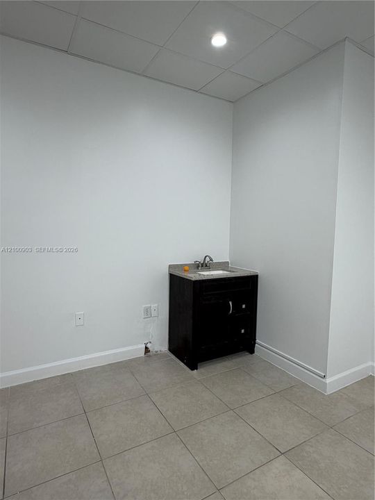 В аренду: $1,500 (0 спален, 0 ванн, 0 Квадратных фут)