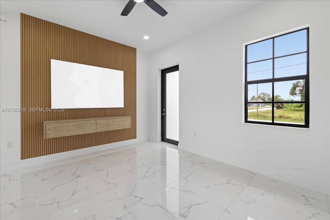 En Venta: $290,000 (3 camas, 3 baños, 0 Pies cuadrados)