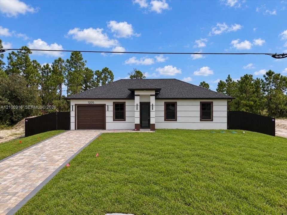 En Venta: $290,000 (3 camas, 3 baños, 0 Pies cuadrados)