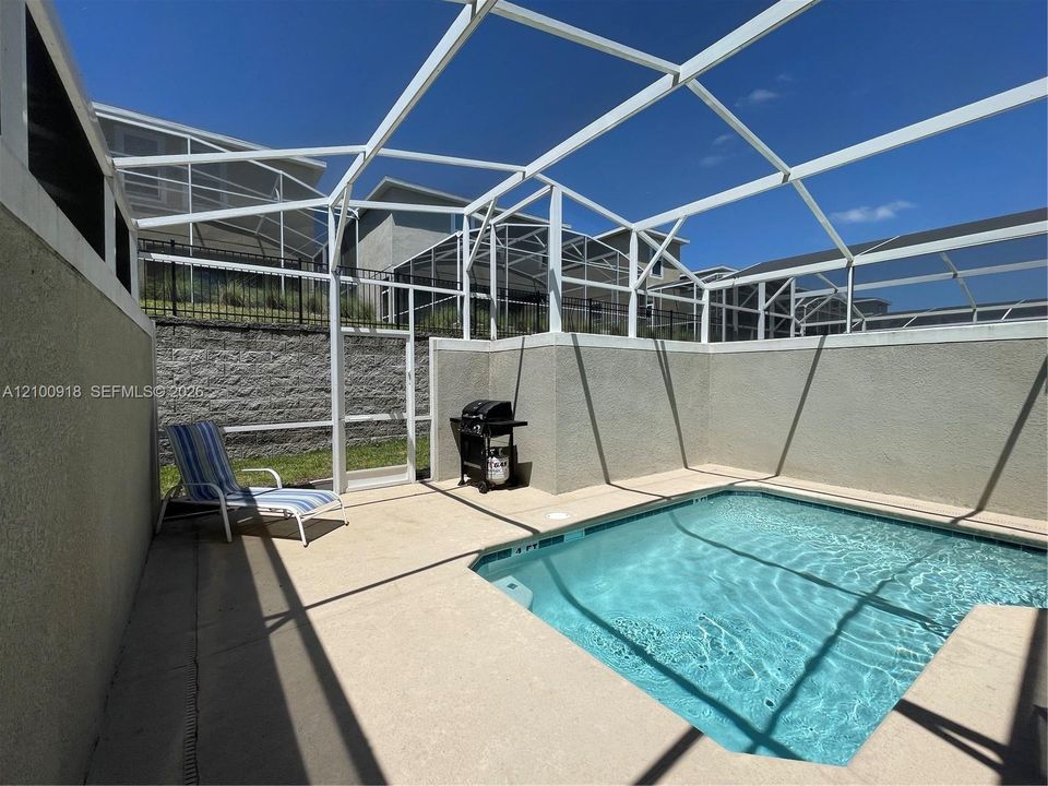 En Venta: $420,000 (4 camas, 3 baños, 1914 Pies cuadrados)