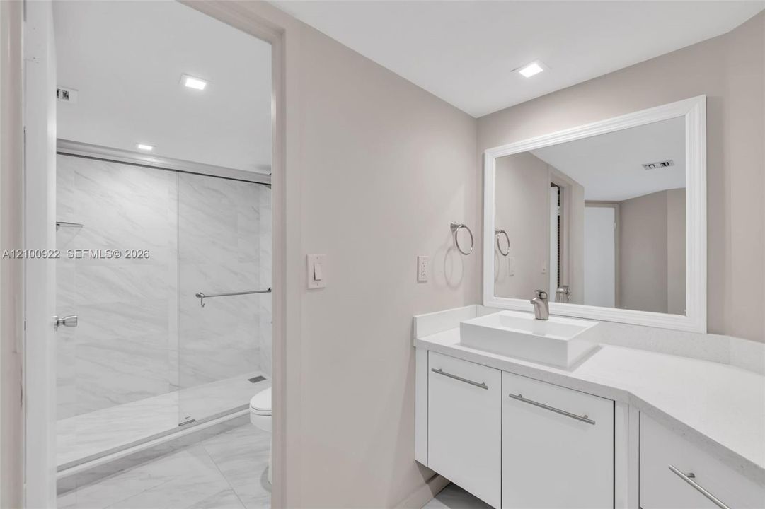 En Renta: $6,600 (2 camas, 2 baños, 1760 Pies cuadrados)