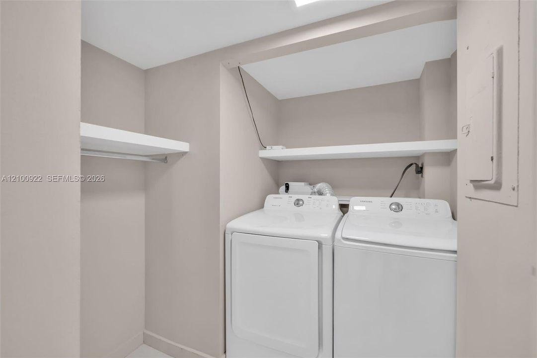 En Renta: $6,600 (2 camas, 2 baños, 1760 Pies cuadrados)