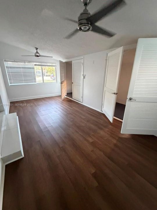 На продажу: $629,000 (6 спален, 2 ванн, 2118 Квадратных фут)