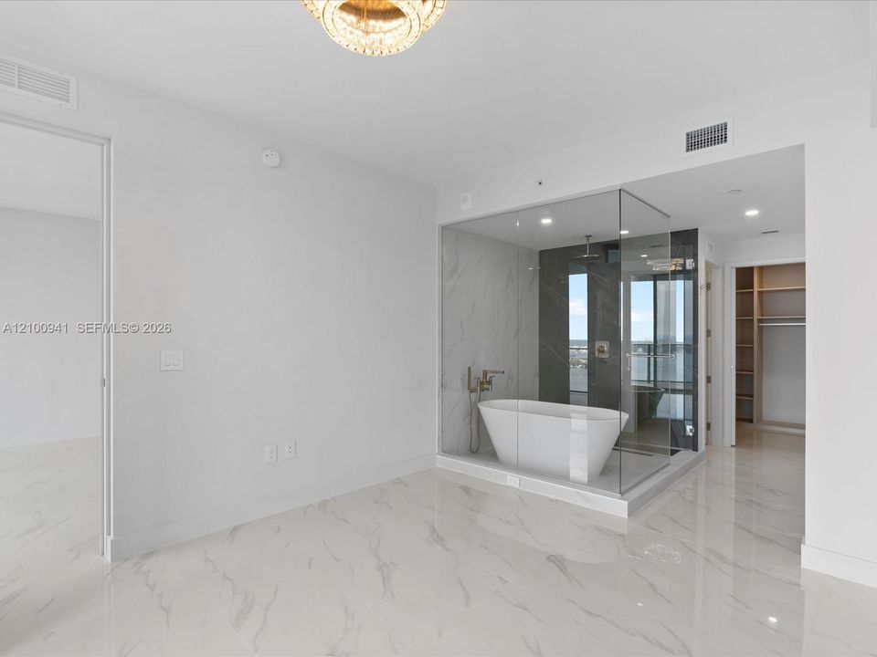 В аренду: $9,500 (2 спален, 3 ванн, 1545 Квадратных фут)