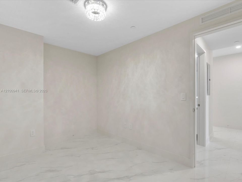 В аренду: $9,500 (2 спален, 3 ванн, 1545 Квадратных фут)