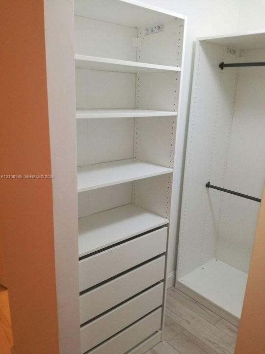 Customized closet