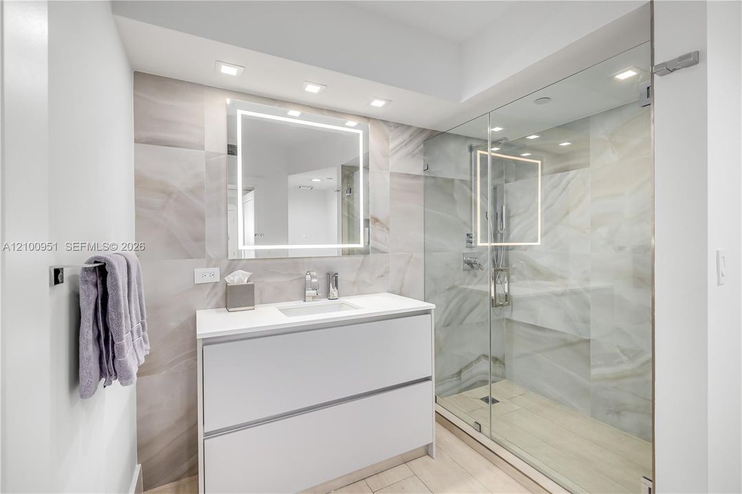 For Rent: $7,000 (2 beds, 2 baths, 1262 Square Feet)