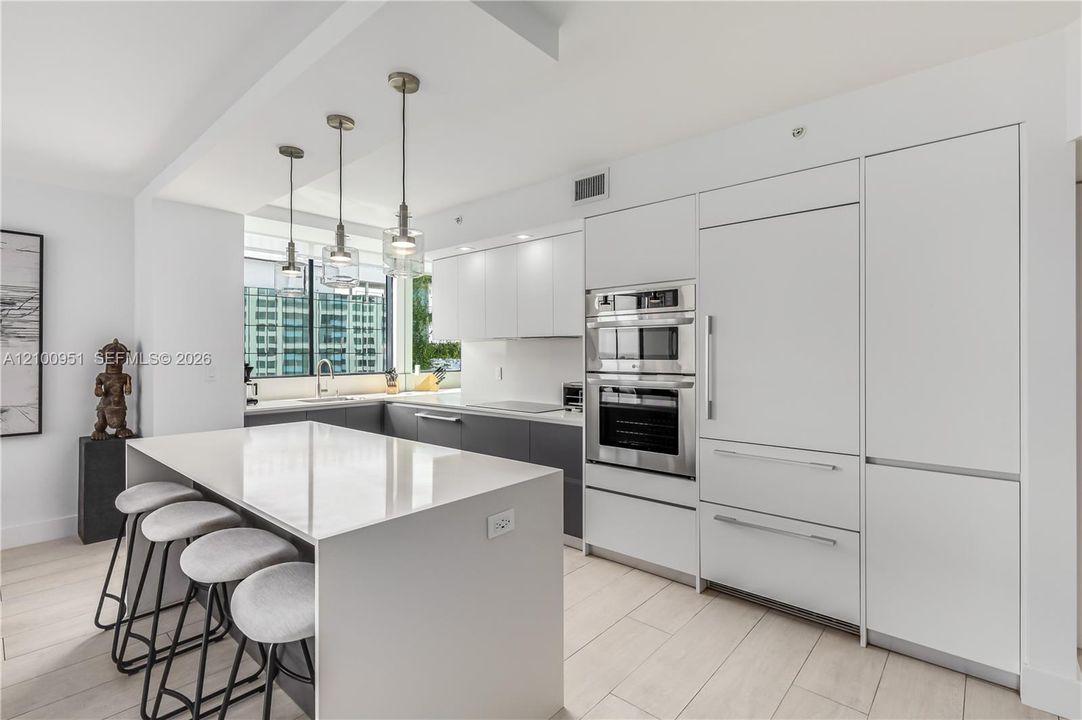 For Rent: $7,000 (2 beds, 2 baths, 1262 Square Feet)