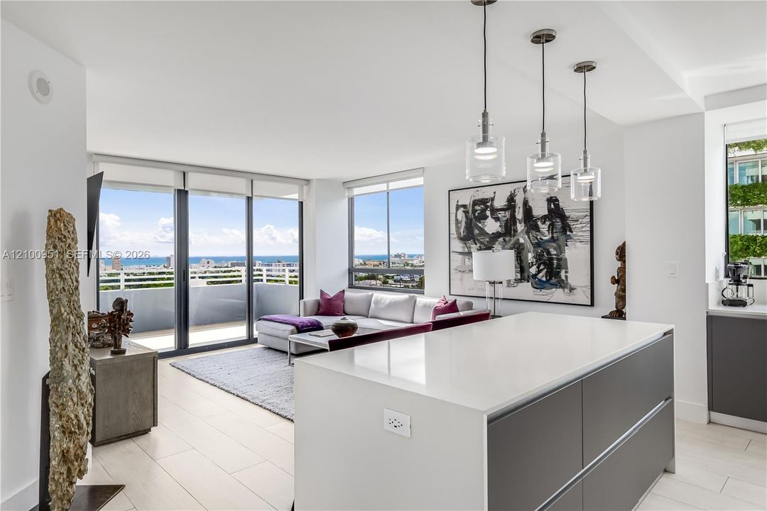 For Rent: $7,000 (2 beds, 2 baths, 1262 Square Feet)