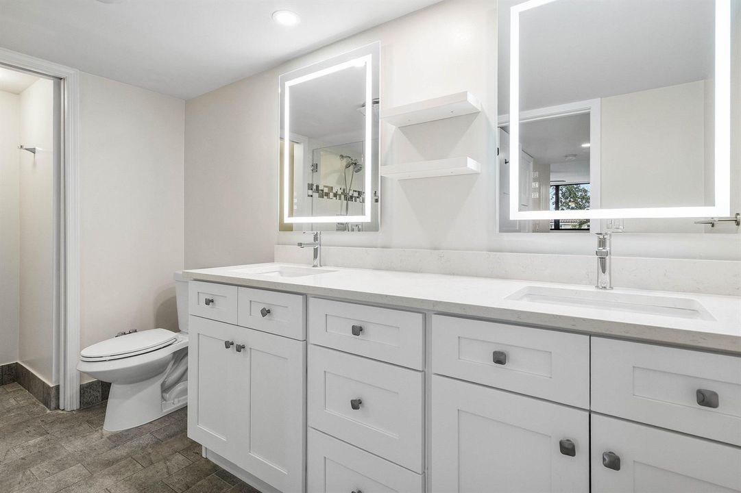 021-800JefferyStreet-201-BocaRaton-FL-33