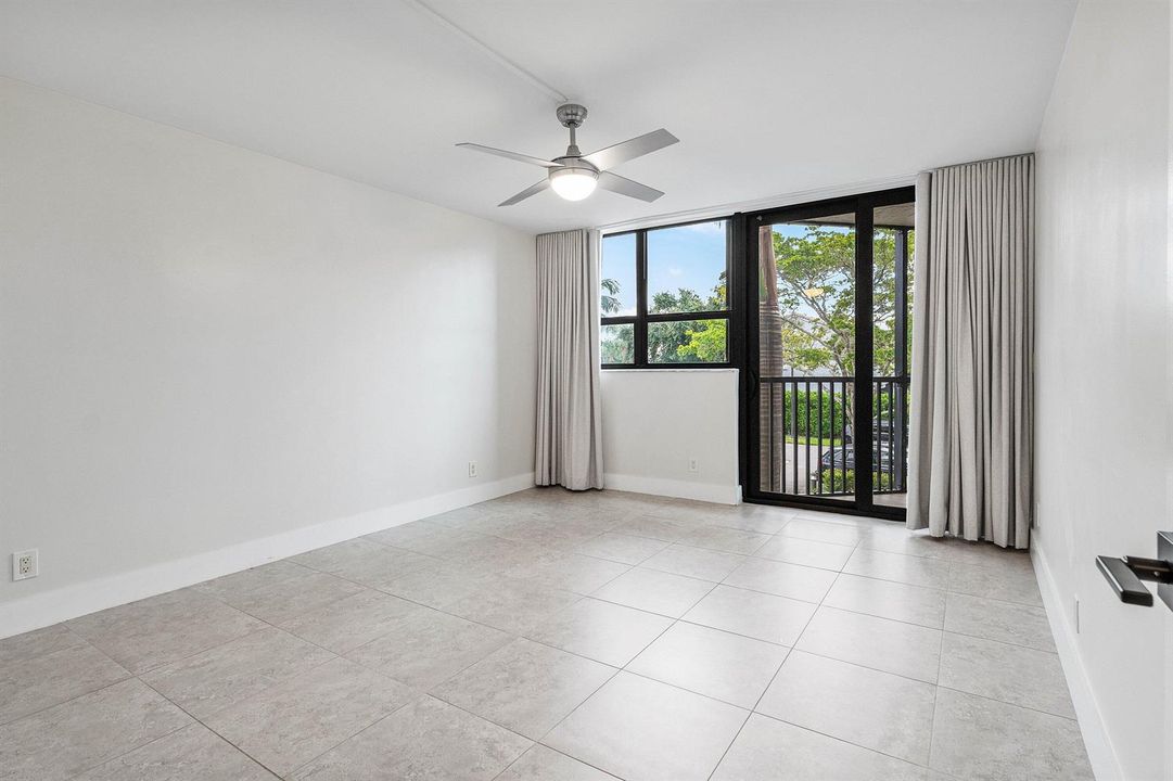 016-800JefferyStreet-201-BocaRaton-FL-33