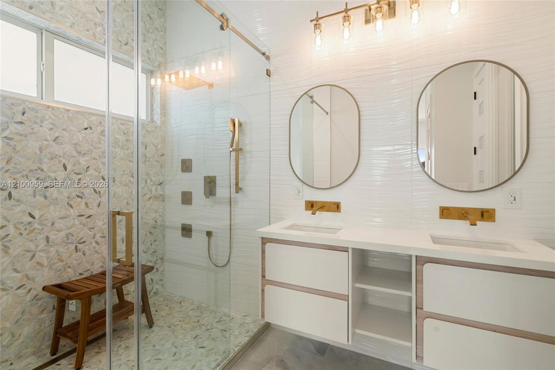 For Sale: $1,999,000 (4 beds, 4 baths, 0 Square Feet)