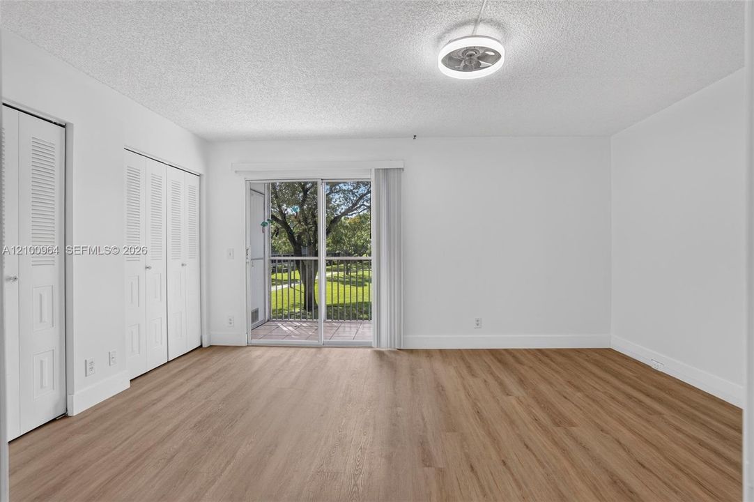 В аренду: $1,600 (1 спален, 1 ванн, 811 Квадратных фут)