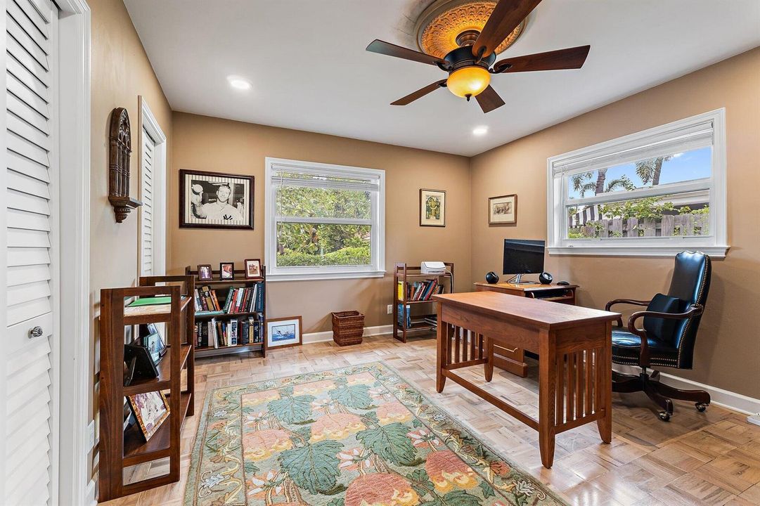 Office/ third bedroom
