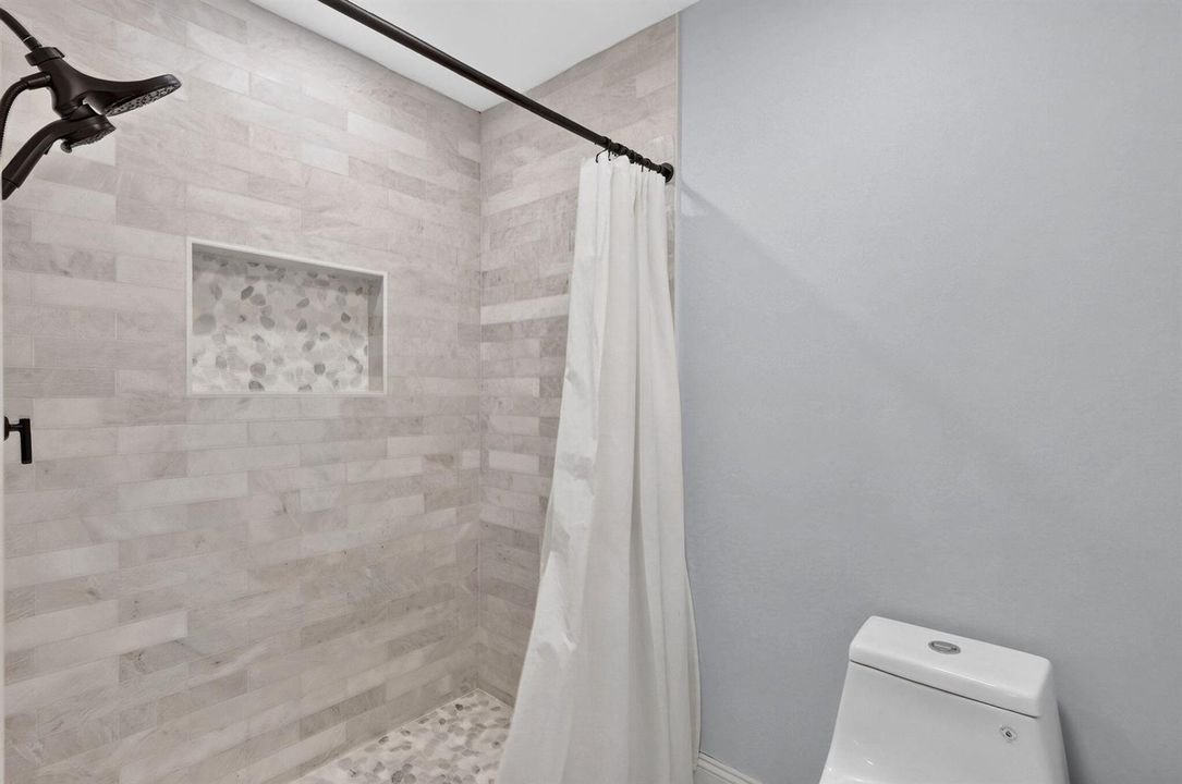 26-web-or-mls-5P1A3436