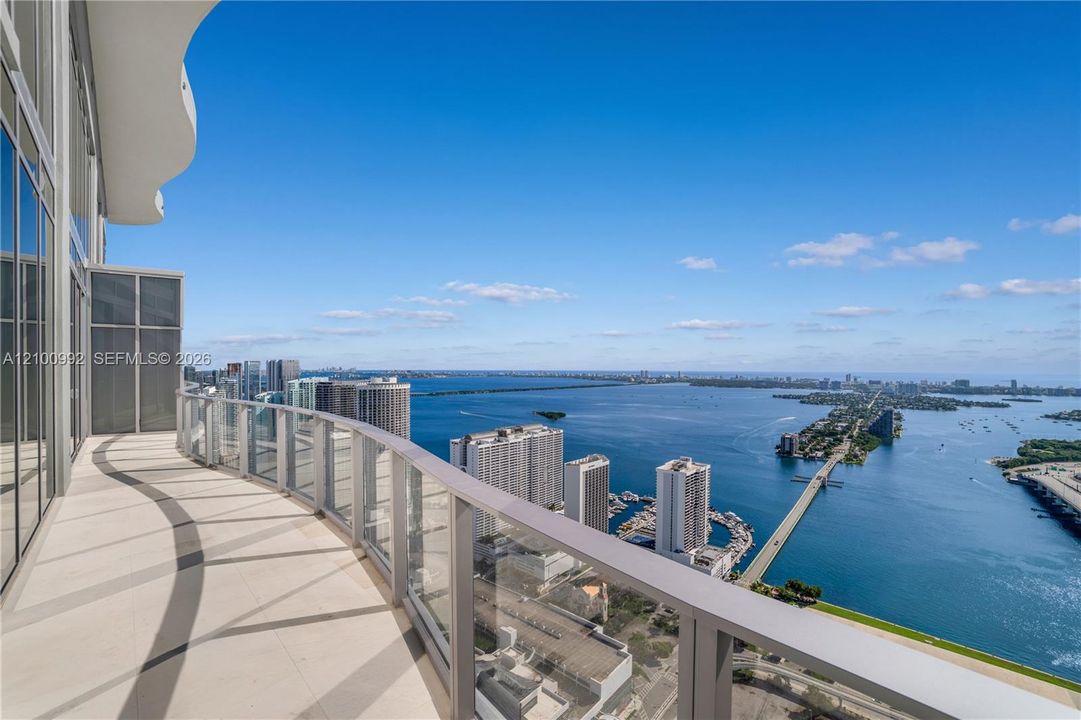 For Sale: $9,634,000 (4 beds, 6 baths, 0 Square Feet)
