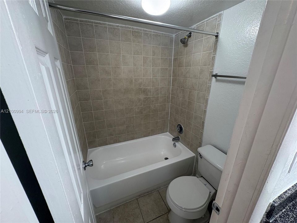 В аренду: $1,240 (1 спален, 1 ванн, 569 Квадратных фут)