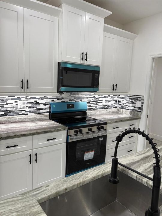 For Sale: $320,000 (3 beds, 2 baths, 0 Square Feet)