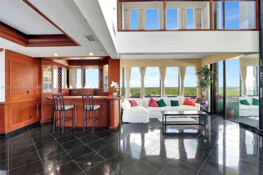 For Sale: $1,095,000 (3 beds, 3 baths, 4430 Square Feet)