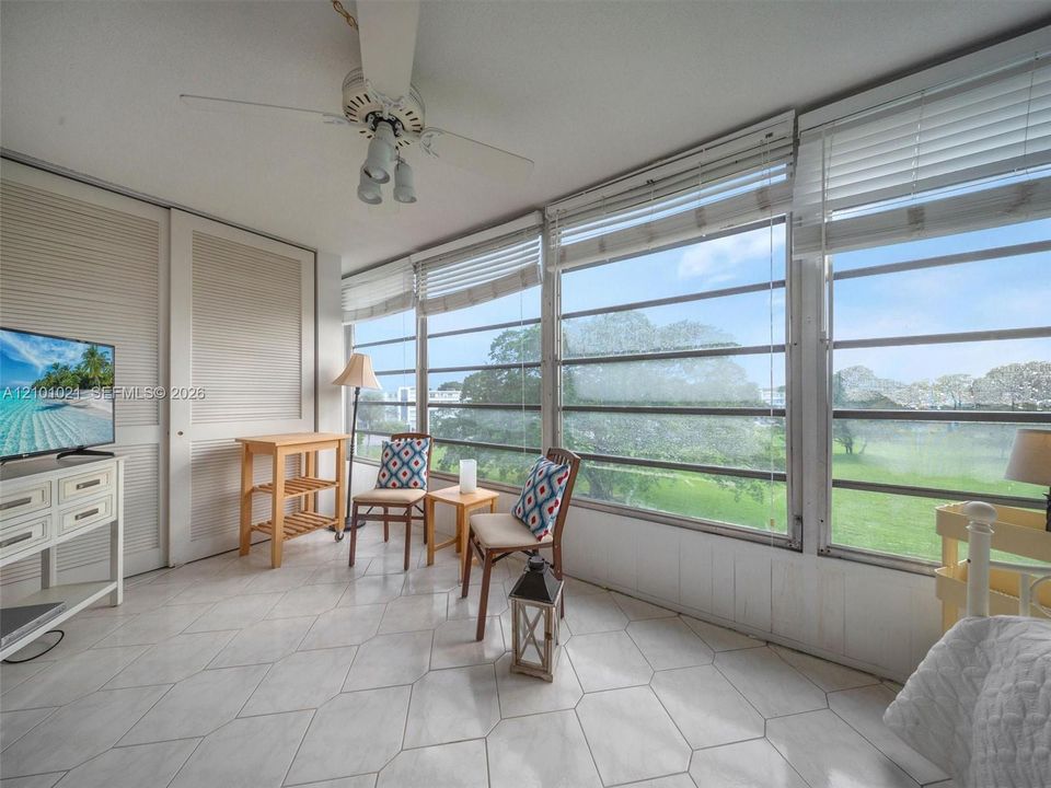 Activo con contrato: $129,000 (1 camas, 1 baños, 719 Pies cuadrados)
