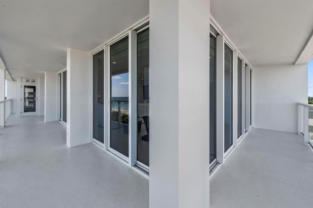 Wrap-around Balcony