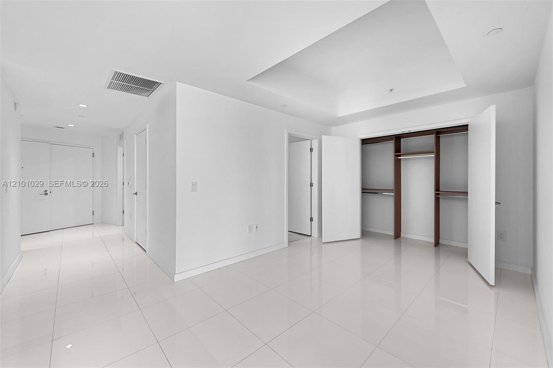 En Renta: $9,000 (3 camas, 4 baños, 2172 Pies cuadrados)