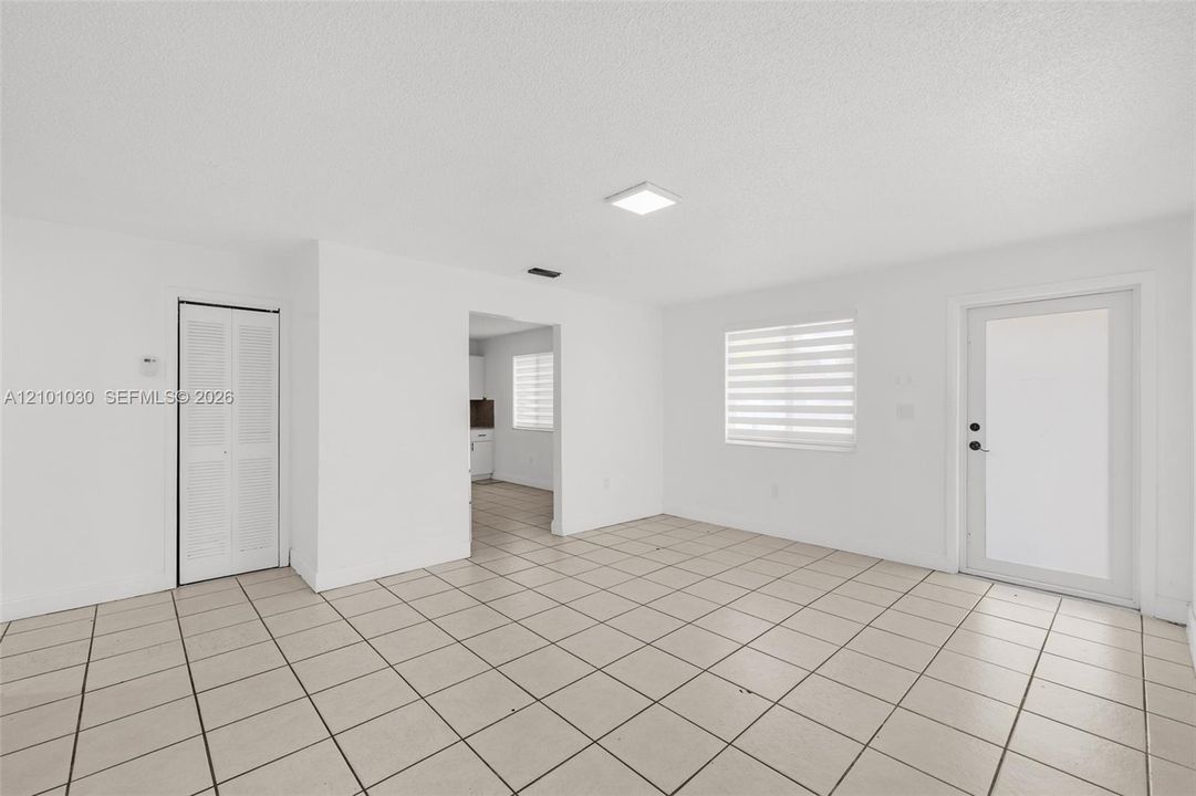 For Sale: $900,000 (0 beds, 0 baths, 2756 Square Feet)